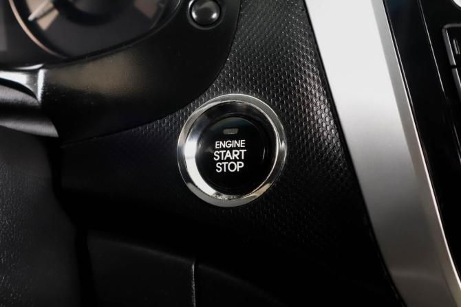 Hyundai Solaris I с пробегом 2011 года, цена 649 000 рублей, 295000 км, седан, Автокод Объявления