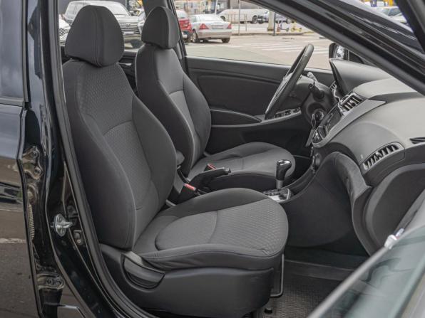 Hyundai Solaris I с пробегом 2013 года, цена 930 000 рублей, 206032 км, хэтчбек, Автокод Объявления