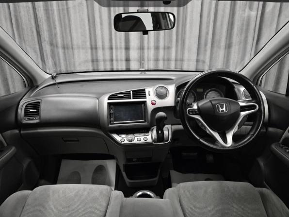 Honda Stream II Рестайлинг с пробегом 2009 года, цена 1 050 000 рублей, 220618 км, минивэн, Автокод Объявления