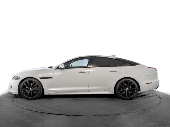 Jaguar XJ IV (X351) Рестайлинг с пробегом 2016 года, цена 3 390 000 рублей, 40122 км, седан, Автокод Объявления