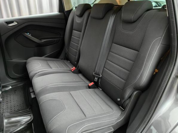 Ford Kuga II с пробегом 2013 года, цена 1 068 000 рублей, 133141 км, внедорожник, Автокод Объявления