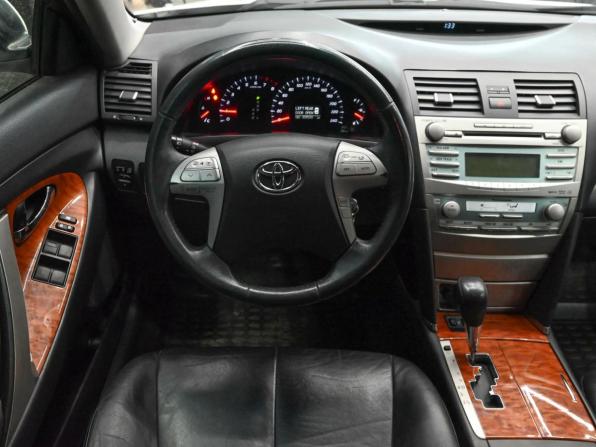Toyota Camry VI (XV40) с пробегом 2008 года, цена 1 230 000 рублей, 305502 км, седан, Автокод Объявления