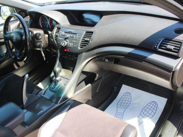 Honda Accord VIII Рестайлинг с пробегом 2011 года, цена 1 440 000 рублей, 244498 км, седан, Автокод Объявления
