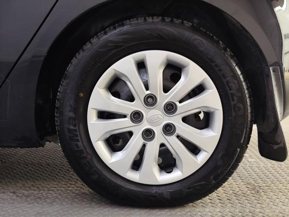 Kia Venga I с пробегом 2012 года, цена 740 000 рублей, 220612 км, компактвэн, Автокод Объявления