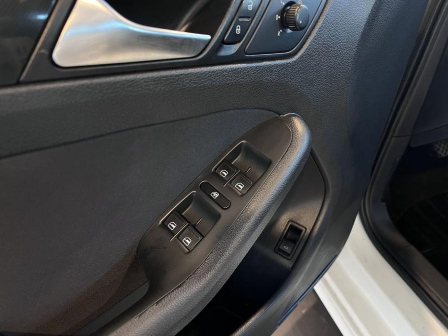 Volkswagen Jetta VI Чебоксары  - изображение 22