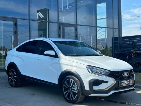 Lada (ВАЗ) Vesta I Рестайлинг (NG) с пробегом 2024 года, цена 1 300 000 рублей, 23040 км, седан, Автокод Объявления