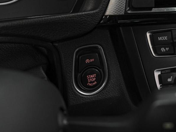 BMW 3 серии VI (F3x) с пробегом 2014 года, цена 1 880 000 рублей, 220557 км, седан, Автокод Объявления