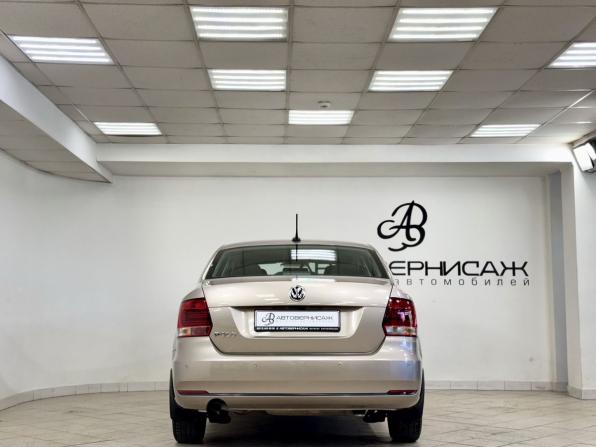 Volkswagen Polo V Рестайлинг с пробегом 2018 года, цена 1 440 000 рублей, 41122 км, седан, Автокод Объявления