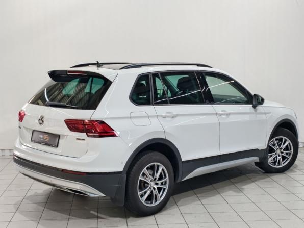 Volkswagen Tiguan II с пробегом 2020 года, цена 2 795 000 рублей, 157915 км, внедорожник, Автокод Объявления