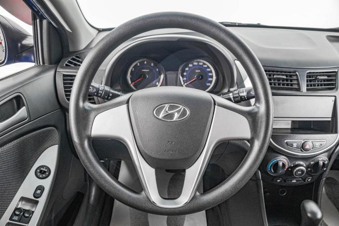 Hyundai Solaris I с пробегом 2014 года, цена 1 199 000 рублей, 28000 км, седан, Автокод Объявления