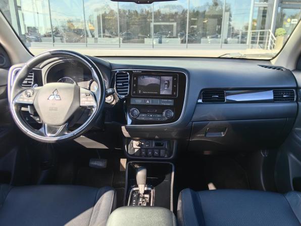 Mitsubishi Outlander III Рестайлинг 2 с пробегом 2018 года, цена 2 149 000 рублей, 186000 км, внедорожник, Автокод Объявления