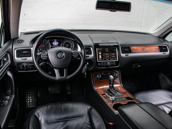 Volkswagen Touareg II с пробегом 2010 года, цена 1 850 000 рублей, 269367 км, внедорожник, Автокод Объявления