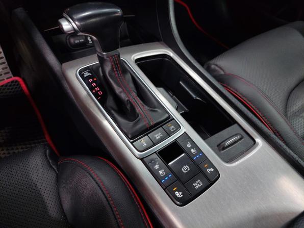 Kia Optima IV Рестайлинг с пробегом 2019 года, цена 1 969 000 рублей, 127648 км, седан, Автокод Объявления