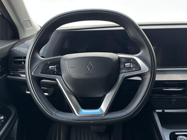 Livan S6 Pro с пробегом 2023 года, цена 1 600 000 рублей, 51467 км, седан, Автокод Объявления
