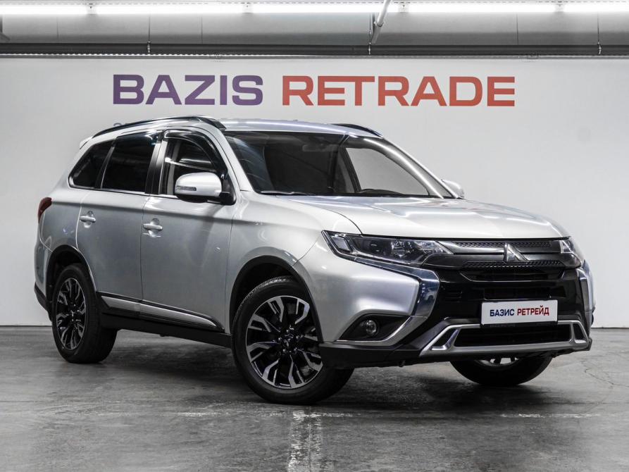 Mitsubishi Outlander III Рестайлинг 3 Тюмень  - изображение 4