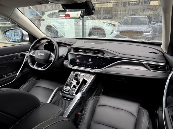 Geely Atlas Pro с пробегом 2021 года, цена 1 995 000 рублей, 77053 км, внедорожник, Автокод Объявления