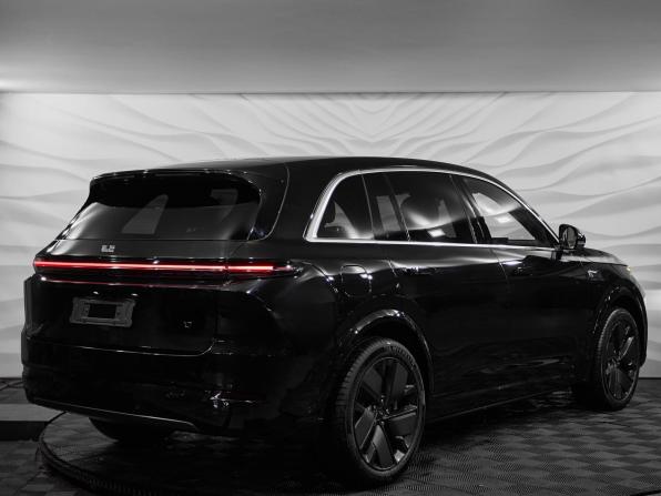 Новый Li Auto (Lixiang) L7 I Рестайлинг 2025 года, цена 10 490 000 рублей, внедорожник, Автокод Объявления