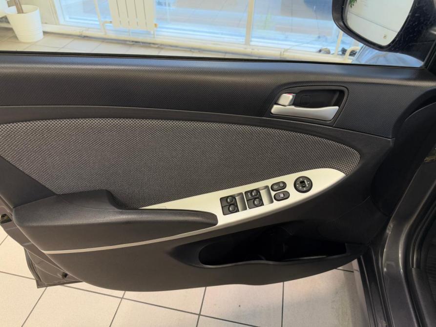 Hyundai Solaris I Волгоград  - изображение 14
