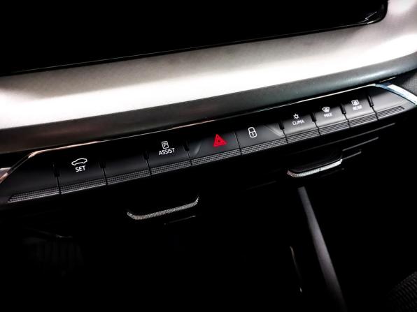Skoda Octavia IV (A8) с пробегом 2020 года, цена 2 025 000 рублей, 113618 км, лифтбек, Автокод Объявления