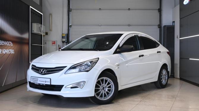 Hyundai Solaris I Рестайлинг с пробегом 2015 года, цена 795 000 рублей, 220233 км, седан, Автокод Объявления