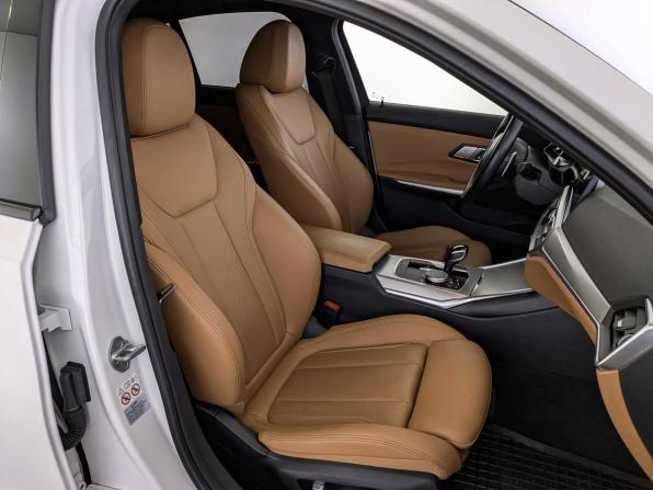 BMW 3 серии VII (G2x) с пробегом 2022 года, цена 4 500 000 рублей, 51940 км, седан, Автокод Объявления