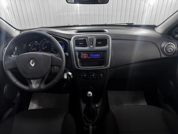 Renault Logan II с пробегом 2016 года, цена 590 000 рублей, 203554 км, седан, Автокод Объявления