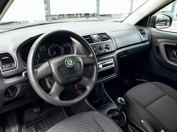 Skoda Fabia II Рестайлинг с пробегом 2010 года, цена 549 000 рублей, 134949 км, хэтчбек, Автокод Объявления