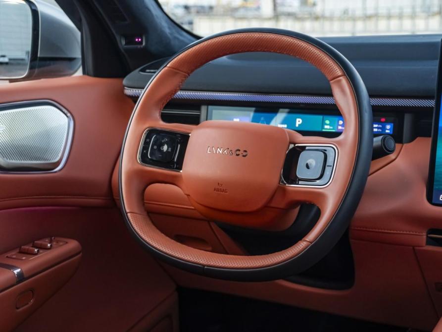 Lynk &amp; Co 900 Москва  - изображение 14