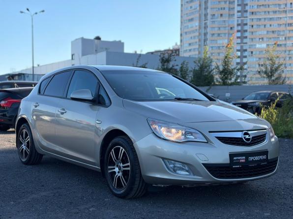 Opel Astra J с пробегом 2012 года, цена 515 000 рублей, 221000 км, хэтчбек, Автокод Объявления