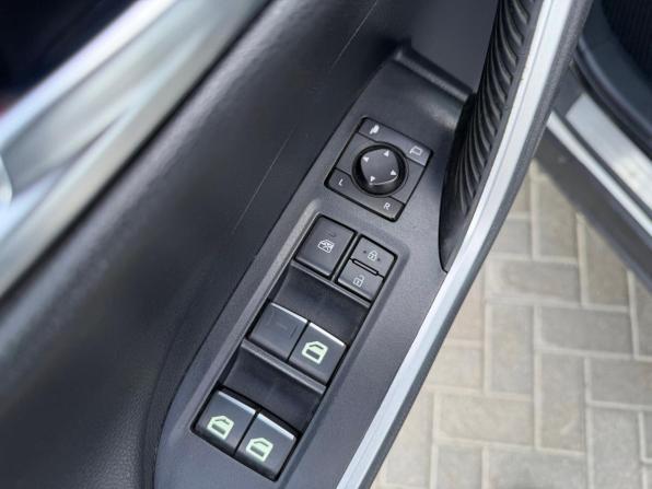 Toyota RAV4 V (XA50) с пробегом 2020 года, цена 3 350 000 рублей, 68723 км, внедорожник, Автокод Объявления