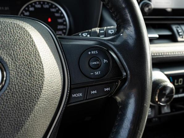 Toyota RAV4 V (XA50) с пробегом 2019 года, цена 2 890 000 рублей, 110801 км, внедорожник, Автокод Объявления