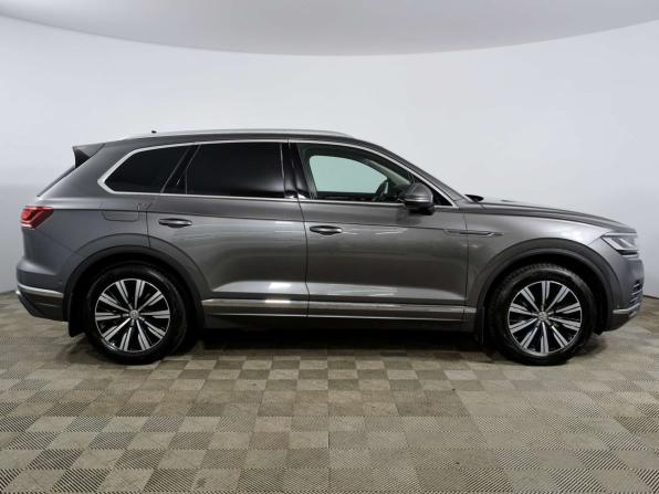 Volkswagen Touareg III с пробегом 2019 года, цена 3 898 000 рублей, 161085 км, внедорожник, Автокод Объявления