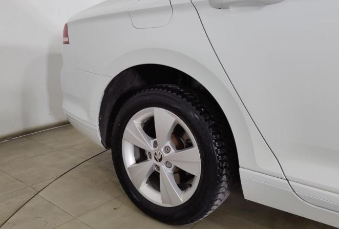 Volkswagen Passat B8 с пробегом 2017 года, цена 1 580 000 рублей, 279300 км, седан, Автокод Объявления
