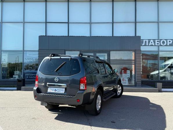 Nissan Pathfinder III с пробегом 2006 года, цена 1 000 000 рублей, 303232 км, внедорожник, Автокод Объявления