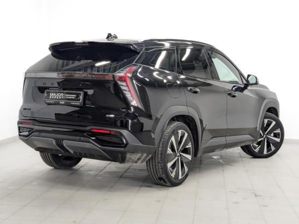 Geely Atlas II с пробегом 2024 года, цена 3 705 000 рублей, 1750 км, внедорожник, Автокод Объявления