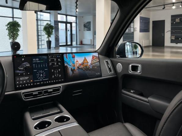 Li Auto (Lixiang) L9 I Рестайлинг с пробегом 2024 года, цена 5 799 000 рублей, 92501 км, внедорожник, Автокод Объявления