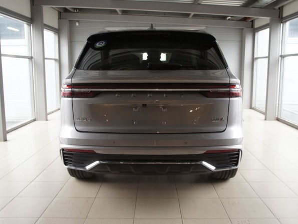 Geely Monjaro I с пробегом 2023 года, цена 3 500 000 рублей, 25 км, внедорожник, Автокод Объявления