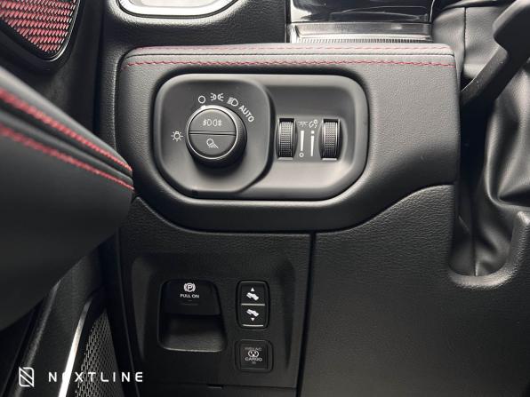 Новый Ram 1500 V Рестайлинг 2025 года, цена 12 490 000 рублей, offers.body_type.unknown, Автокод Объявления