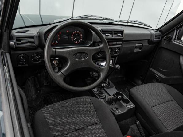 Lada (ВАЗ) Niva Legend с пробегом 2024 года, цена 940 000 рублей, 2968 км, внедорожник, Автокод Объявления