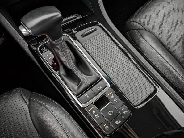 Kia Optima IV Рестайлинг с пробегом 2019 года, цена 1 995 000 рублей, 124712 км, седан, Автокод Объявления