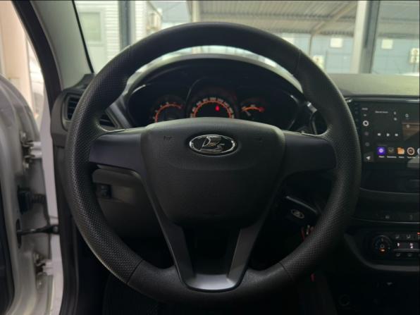 Lada (ВАЗ) Vesta I с пробегом 2021 года, цена 930 000 рублей, 126375 км, седан, Автокод Объявления