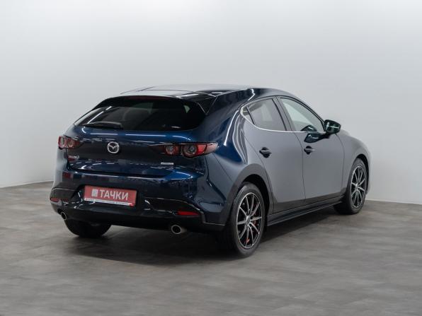Mazda 3 IV (BP) с пробегом 2021 года, цена 1 910 000 рублей, 6450 км, хэтчбек, Автокод Объявления