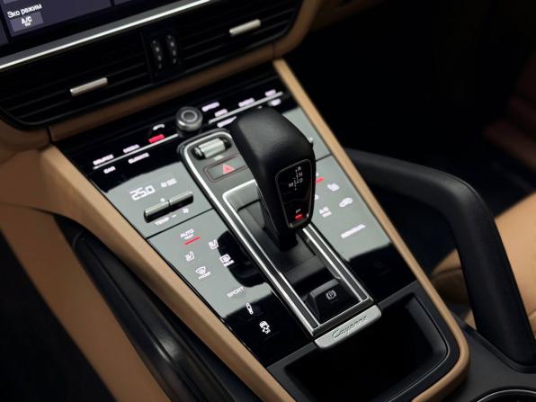 Porsche Cayenne III с пробегом 2019 года, цена 5 410 000 рублей, 117800 км, внедорожник, Автокод Объявления