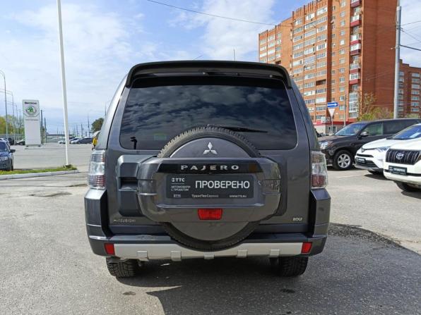 Mitsubishi Pajero IV Рестайлинг 1 с пробегом 2013 года, цена 2 145 000 рублей, 235795 км, внедорожник, Автокод Объявления