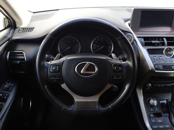 Lexus NX I Рестайлинг с пробегом 2020 года, цена 3 090 000 рублей, 236012 км, внедорожник, Автокод Объявления