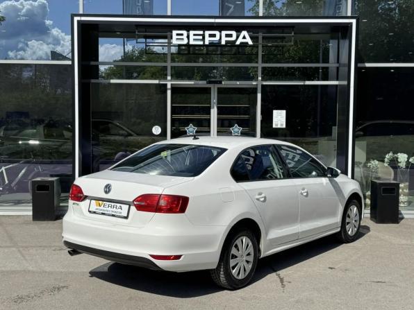 Volkswagen Jetta VI с пробегом 2014 года, цена 990 000 рублей, 160237 км, седан, Автокод Объявления