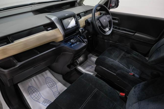 Honda Freed II с пробегом 2017 года, цена 1 449 000 рублей, 134000 км, компактвэн, Автокод Объявления