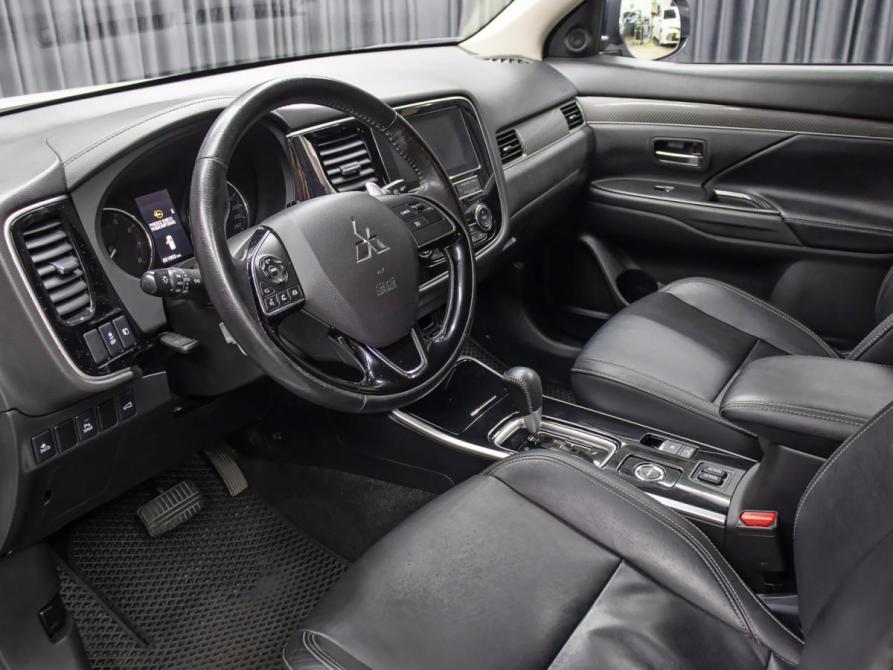 Mitsubishi Outlander III Рестайлинг 3 Москва  - изображение 16