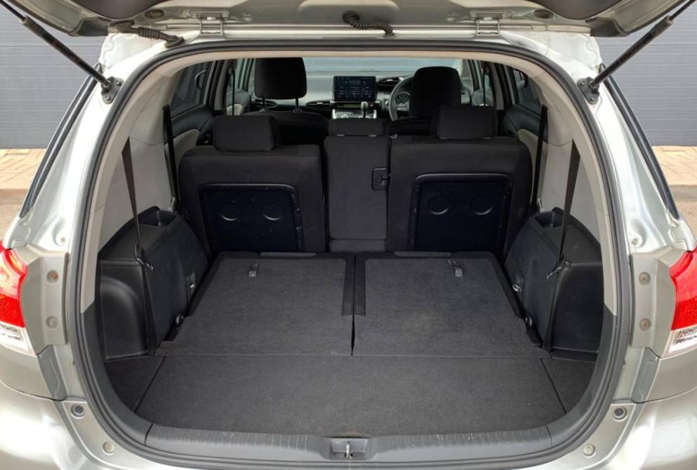 Toyota Wish II Красноярск  - изображение 13