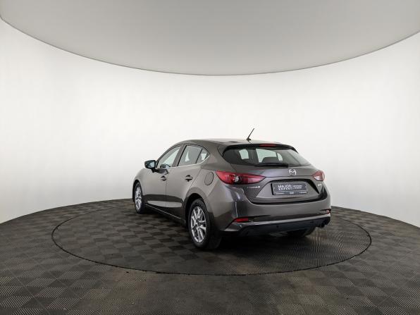 Mazda 3 III (BM) Рестайлинг с пробегом 2017 года, цена 1 800 000 рублей, 136614 км, хэтчбек, Автокод Объявления